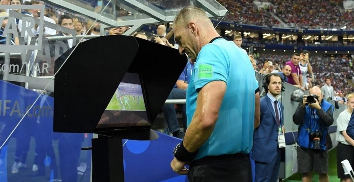 El sospechoso desplazamiento de Néstor Pitana de la final de la Copa América tras el escándalo en Argentina-Brasil
