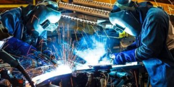 Indec: la industria y la construcción cayeron 6,9% y 3,4% en mayo