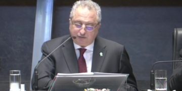 Passalacqua envió el Presupuesto 2020 a la Legislatura: $102.973 millones