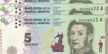 Los billetes de 5 pesos saldrán de circulación desde el 1 de febrero del 2020