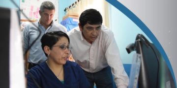 Losada puso en funcionamiento el sistema de historia clínica digital en el CAPS Las Rosas