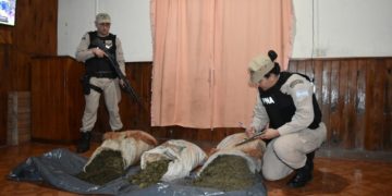 Detuvieron a un narco con marihuana valuada en más de un millón y medio de pesos