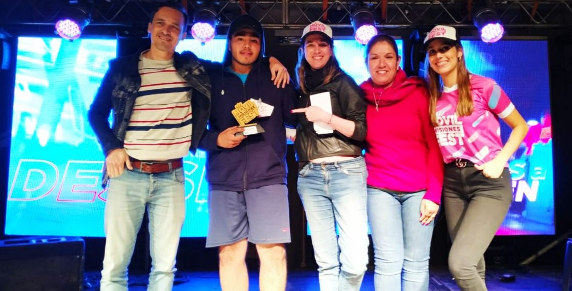 Pese al mal tiempo, “Camino al Movilfest” convocó al talento joven de Eldorado