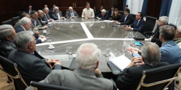 El Gobierno confirmó el pago de una suma fija de $5.000 para los trabajadores privados