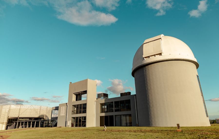 Cosmología: desde el Big Bang hasta hoy