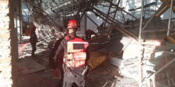 Tragedia en Ezeiza: un muerto y siete heridos por el derrumbe de una obra en construcción