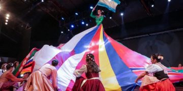 Inmigrante: “Esta es la más argentina de las fiestas”, dijo Passalacqua en la jornada inaugural