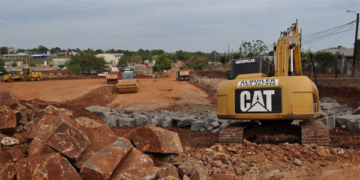 Continúan las obras de puesta en valor de la avenida Bustamante