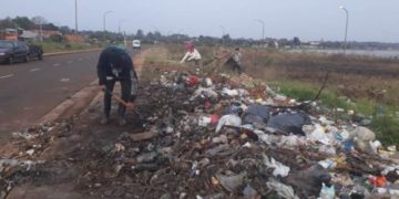 Realizan tareas para erradicar basural en Miguel Lanús