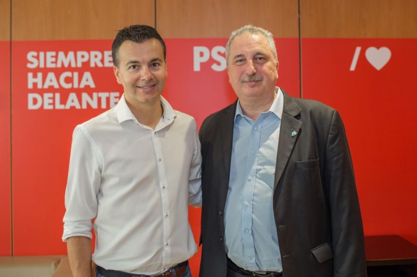 Cooperación bilateral: Passalacqua se reunió con el secretario de Relaciones Internacionales del Psoe