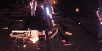 Choque entre motos dejó como saldo dos muertos y un herido