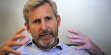 Frigerio dijo que a las 21 se conocerán los primeros resultados de la elección