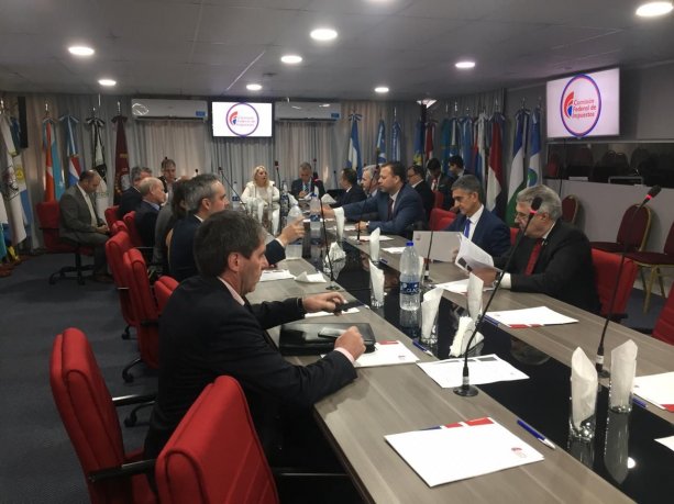 Las provincias ya discuten compensación que exigirán a Nación