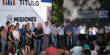 Entregaron 325 títulos de propiedad y 100 permisos de ocupación