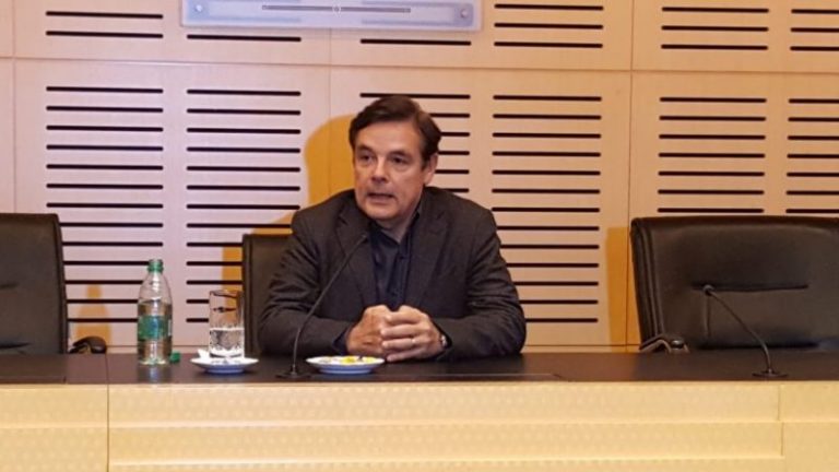 Rovira felicitó la participación del electorado misionero y llamó a “superar la grieta”