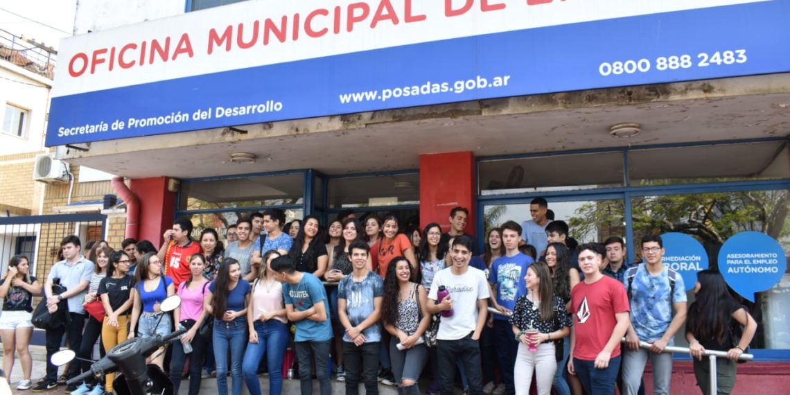 Más de 90 jóvenes ingresarán a trabajar a McDonald´s a través de la Oficina de Empleo