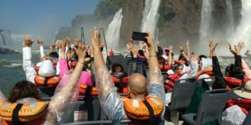 Turismo: el fin de semana largo dejó más de 100 millones de pesos en Misiones