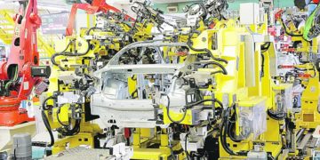 La industria cayó 7% en septiembre y alcanzó 17 meses consecutivos en baja