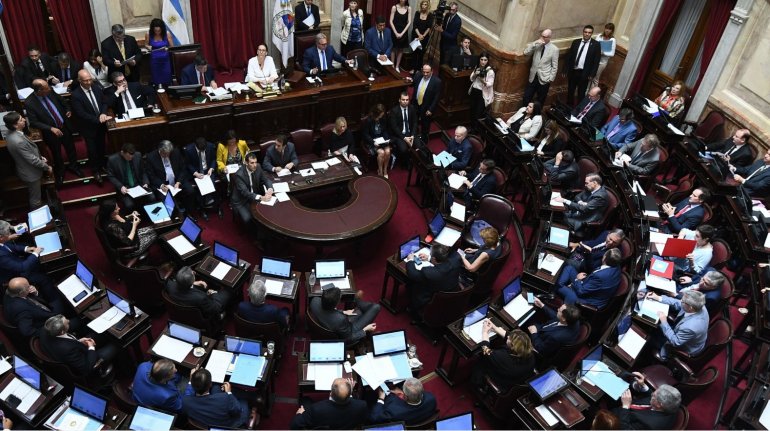 El miércoles asumen los 24 senadores electos