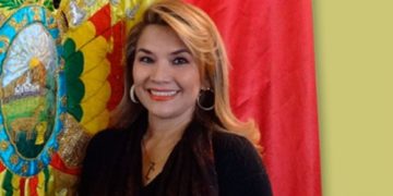 Jeanine Áñez asumió la presidencia de Bolivia tras la renuncia de Evo Morales