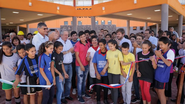 Inauguraron obras y pusieron en funcionamiento las cámaras de videovigilancia en Puerto Esperanza