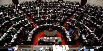 En una maratónica sesión, Diputados aprobó más de medio centenar de leyes