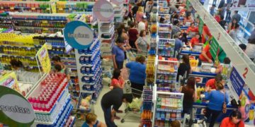El sector privado propone 21 medidas al próximo Gobierno para reactivar el consumo