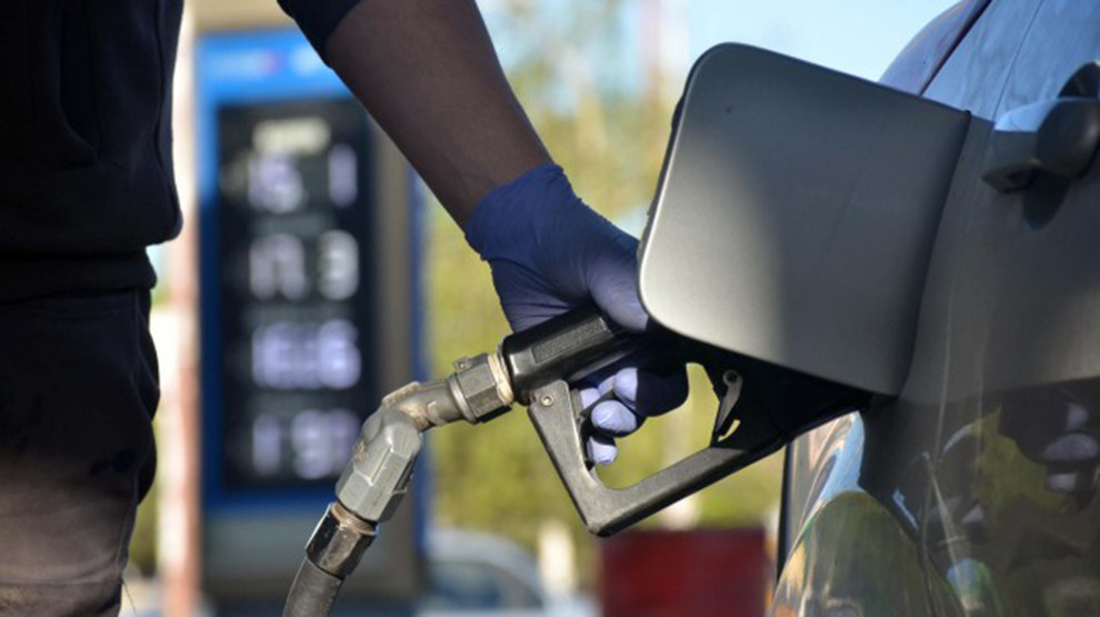 El Gobierno autorizó una suba de 5% en el precio de los combustibles a partir de este viernes