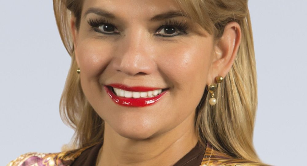 ¿Quién es Jeanine Añez Chávez, la mujer que podría gobernar Bolivia?