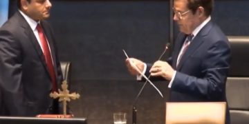 Herrera Ahuad asumió como gobernador de Misiones