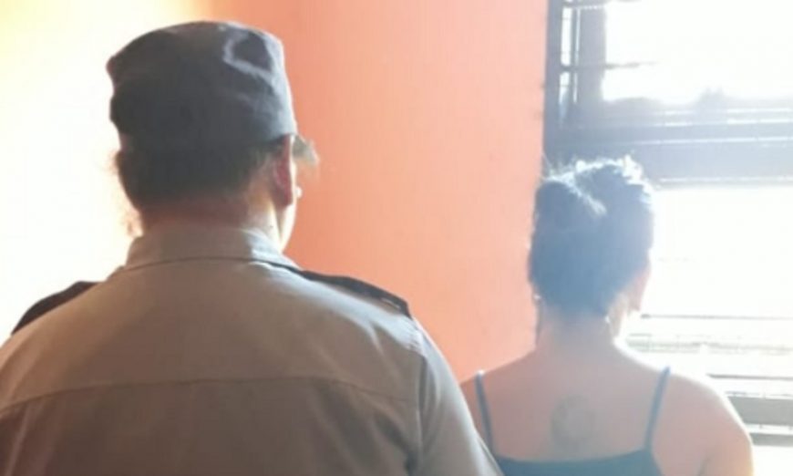 Arrestaron a una joven involucrada en un intento de robo modalidad “motochorro” en Posadas
