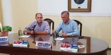 Feriantes de El Soberbio recibieron un colectivo para trasladar sus productos hasta Posadas
