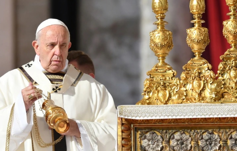 El papa Francisco abolió el “secreto pontificio” para las investigaciones por abuso sexual