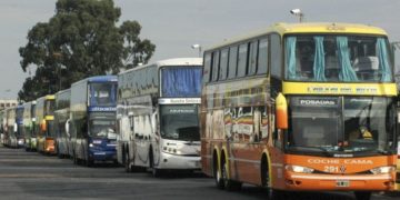 Viajes en micro a países limítrofes no pagarán 30% de recargo