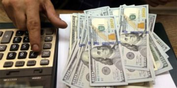 Rige a pleno el impuesto que encarece 30% el dólar