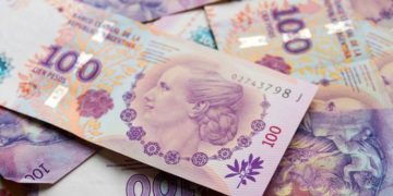 Suba a estatales será por igual valor pero para sueldos menores a 60 mil pesos