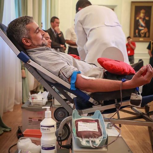 El presidente de Paraguay padece de dengue, pero se descarta su internación