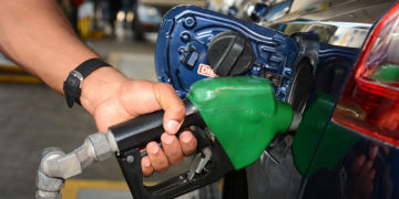En febrero aumentaría el precio de los combustibles