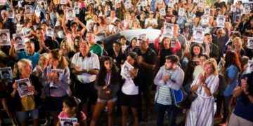 La familia de Fernando Báez encabezó una marcha de silencio