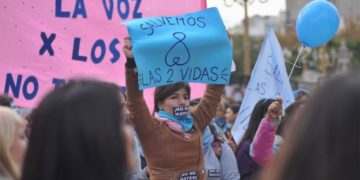 Tras los dichos de Alberto Fernández en Francia, la Iglesia convocó a una misa contra el aborto