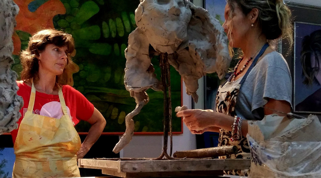 Taller de escultura en PosArt con la artista Silvana Kelm