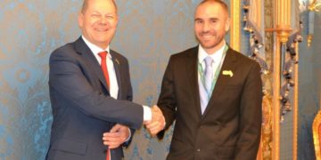 Economía: Guzmán cosechó apoyo de ministros del G20 por la reestructuración de la deuda