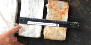 Puerto Iguazú: La Policía Aereoportuaria detuvo un auto con más de 21 kilos de pasta base