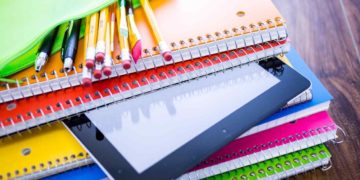 “Por 500 pesos se pueden adquirir los elementos básicos para arrancar las clases”, dijo Mauricio Gómez, propietario de una librería de Posadas