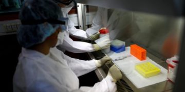 Ante el brote de coronavirus, el Gobierno nacional declaró la emergencia sanitaria por un año