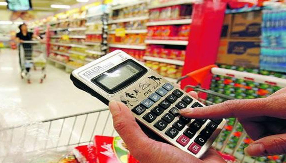 El Gobierno anuncia una canasta básica de 2000 productos con precios máximos