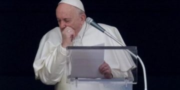 Italia: el Papa Francisco sigue enfermo y canceló un retiro espiritual de Cuaresma