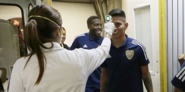 Boca llegó a Venezuela para su debut en la Libertadores y le hicieron a los jugadores un control sorpresa de Coronavirus