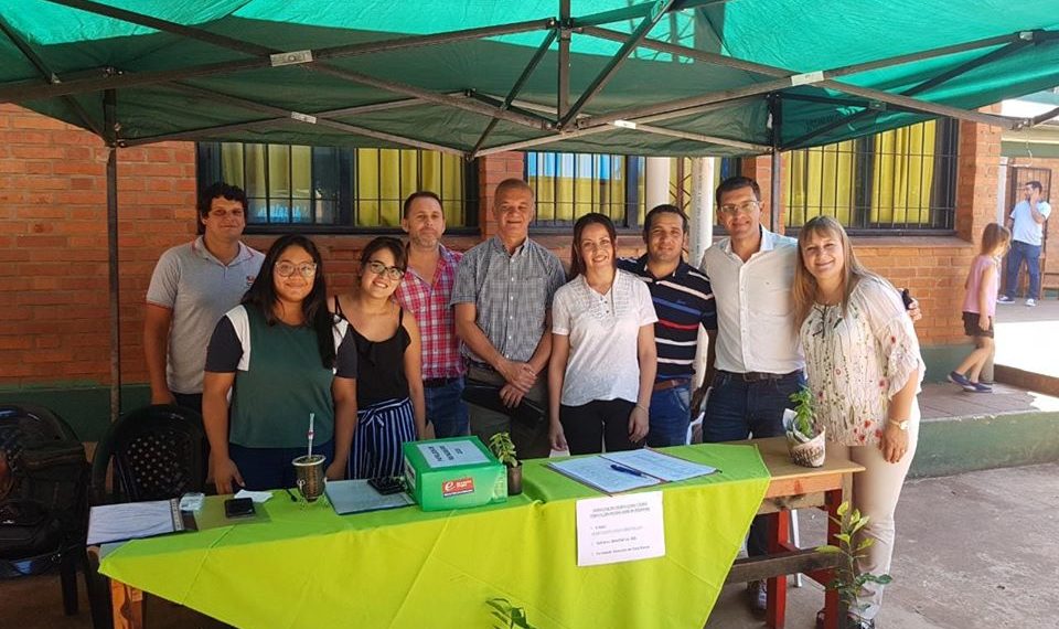 Familias posadeñas recibieron semillas hortícolas y plantines frutales