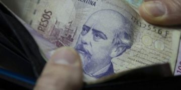 Pagarán salario complementario a todos los trabajadores privados